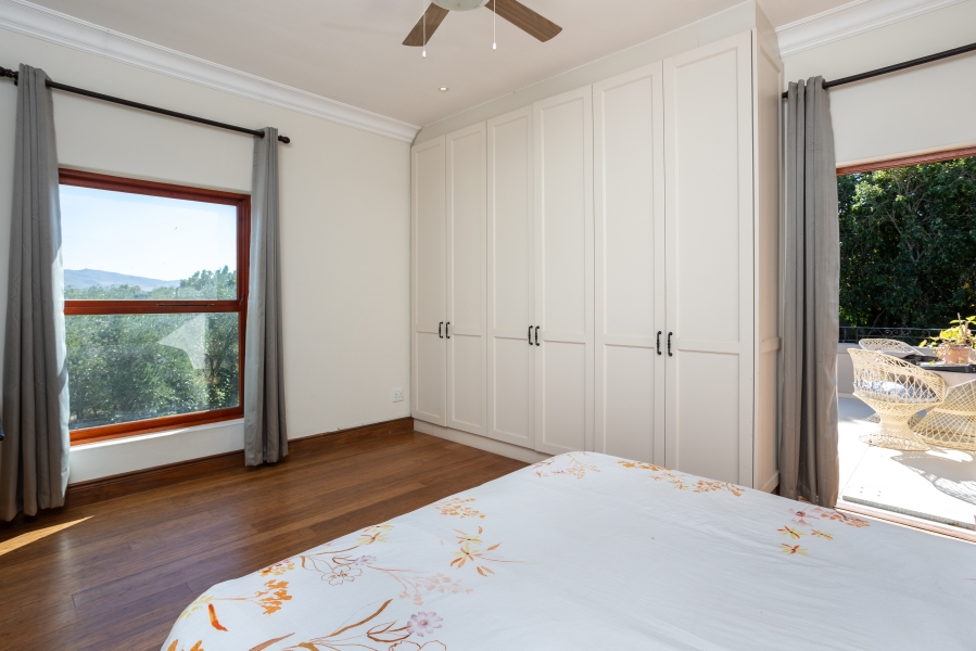 5 Bedroom Property for Sale in Val De Vie Estate Western Cape